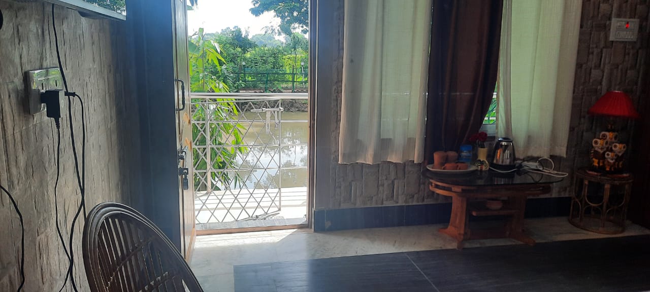 horihar-Aarannyak Ecoresort